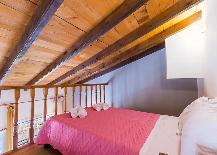 Venetian Era - Doukades Center Loft Apt